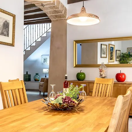 Historic Townhouse Casa Roca Horta 4 Bedrooms Sun Terrace Town Mountain Views *