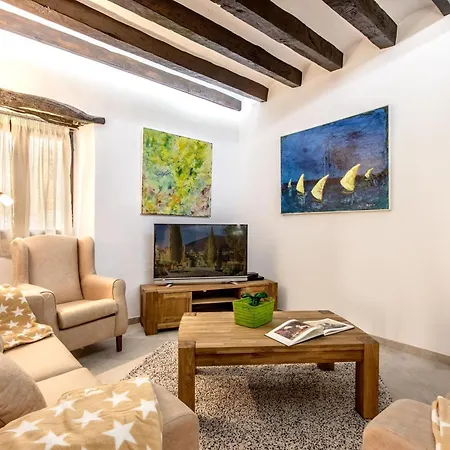 Villa Historic Townhouse Casa Roca Horta 4 Bedrooms Sun Terrace Town Mountain Views