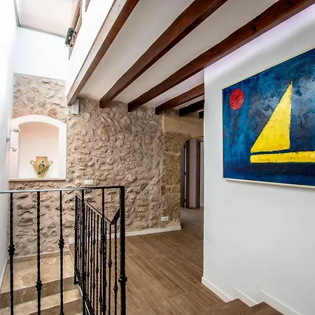 Historic Townhouse Casa Roca Horta 4 Bedrooms Sun Terrace Town Mountain Views Villa Pollenca
