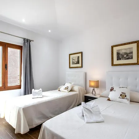 Historic Townhouse Casa Roca Horta 4 Bedrooms Sun Terrace Town Mountain Views