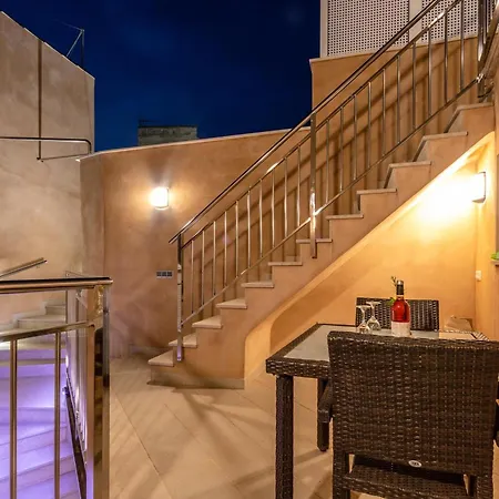 Historic Townhouse Casa Roca Horta 4 Bedrooms Sun Terrace Town Mountain Views Villa *