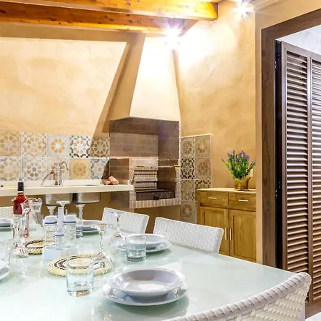 Villa Historic Townhouse Casa Roca Horta 4 Bedrooms Sun Terrace Town Mountain Views