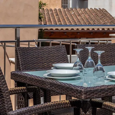 Historic Townhouse Casa Roca Horta 4 Bedrooms Sun Terrace Town Mountain Views Villa *
