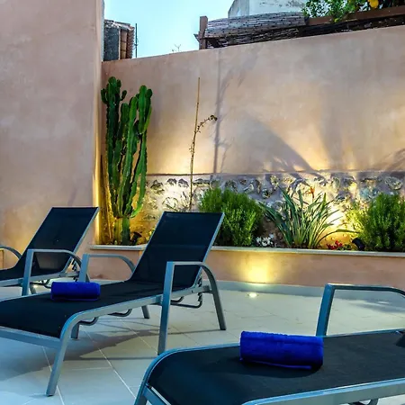 Historic Townhouse Casa Roca Horta 4 Bedrooms Sun Terrace Town Mountain Views Willa *